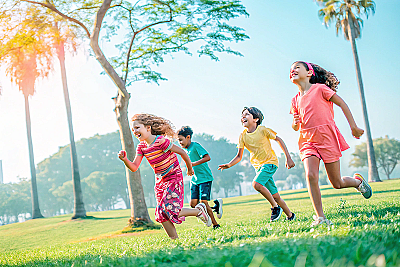 Игры на улице для детей и всей семьи