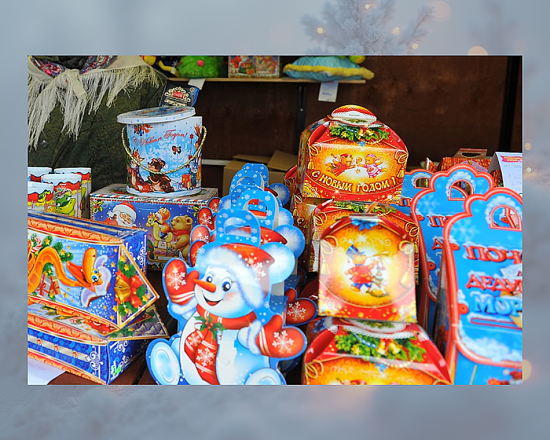 Почему сладкие новогодние подарки детям — плохая идея и чем их заменить