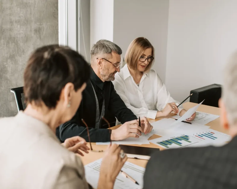 В России предложили решать семейные конфликты с помощью старейшин