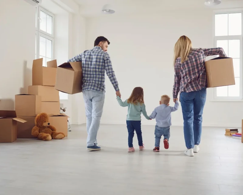 В Госдуме предложили давать семейную ипотеку семьям с детьми до 16 лет