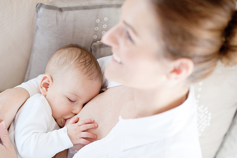 Можно ли забеременеть во время грудного вскармливания?