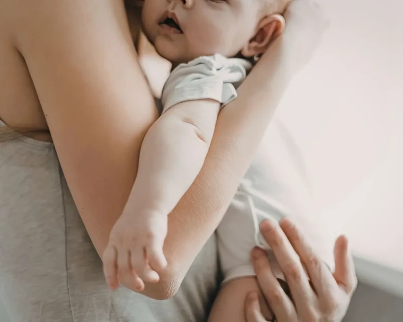 С 1 января изменятся правила начисления пенсий для мам в декрете