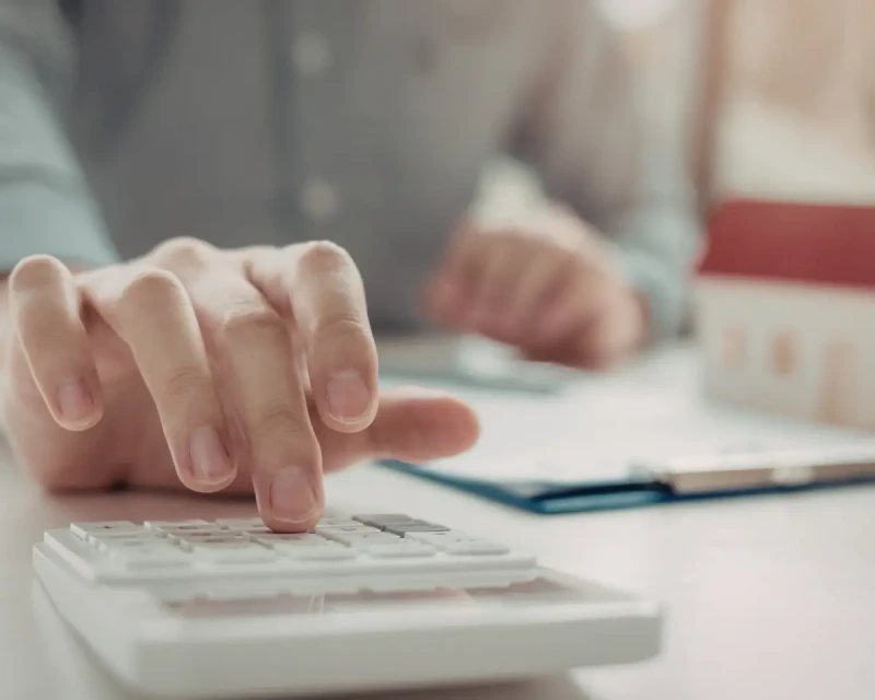 В Госдуме предложили помочь многодетным семьям выплачивать ипотеку