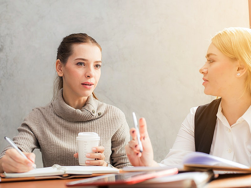 Простите, извините: как перестать извиняться на каждом шагу