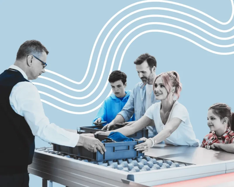 Пассажирам с детьми хотят ускорить досмотр в аэропортах и на вокзалах