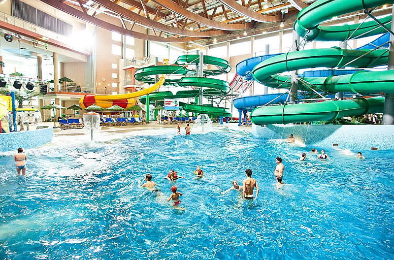 Лучшие крытые аквапарки Европы