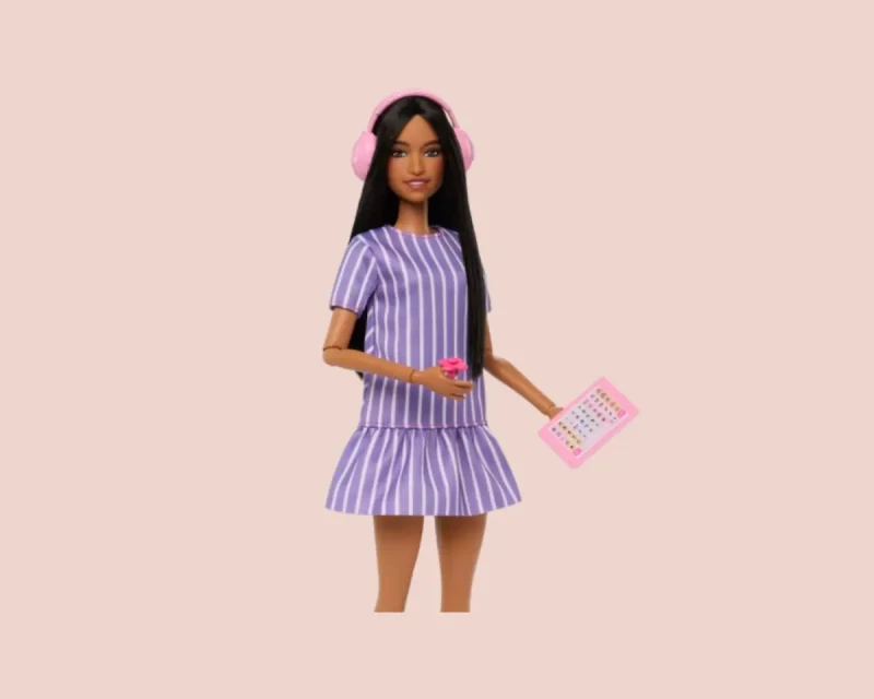 Mattel выпустила куклу Барби с аутизмом