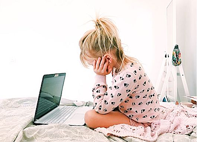 5 тревожных признаков того, что ваш ребенок проводит за экраном телефона слишком много времени