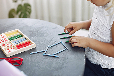 Методика Монтессори: что это такое, правила, игры и занятия для детей