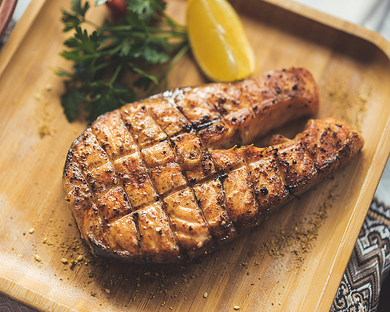 Хочется, но страшно: можно ли беременным и кормящим рыбу и морепродукты