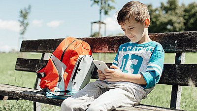 Как выбрать ребенку смартфон?