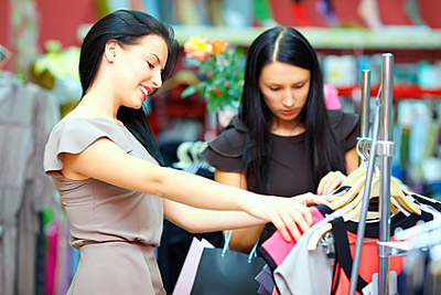 Как скрыть широкие бедра