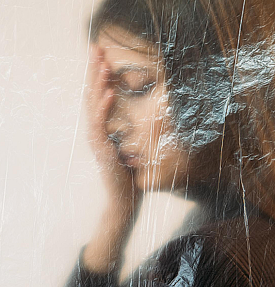 Послеродовая депрессия: как распознать и что делать