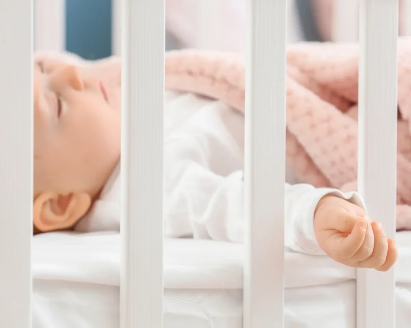 Регионы начали платить до 700 тысяч рублей за третьего ребенка