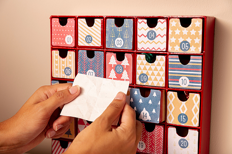 Адвент-календарь: 100 идей подарков и заданий для детей и взрослых